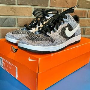 NEW Nike Dunk Flyknit (2018) - Size 11